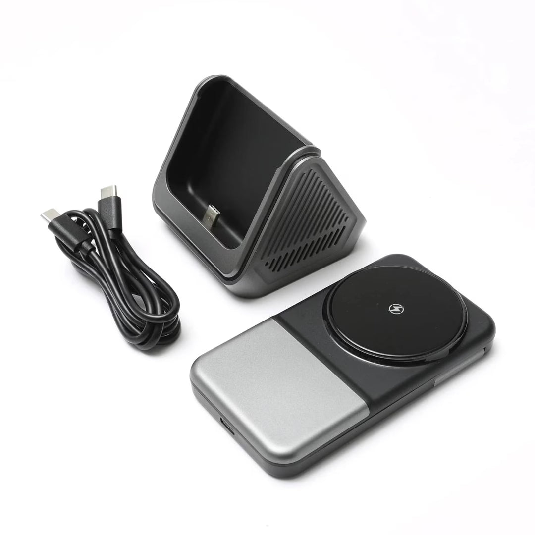 3-in-1 Powerbank Charging Station
